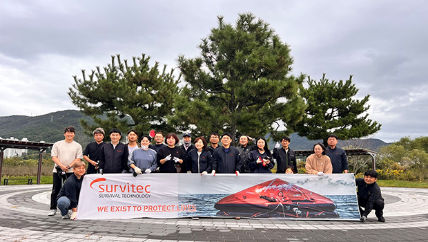 Purpose Day Korea Picked Trash In The Natural Ecological Park