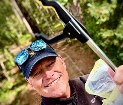 Survitec Ellesmere Port Litter Picking