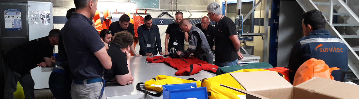 Survitec Immersionsuit Training