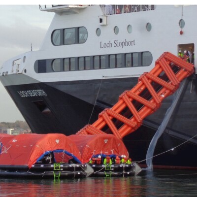 survitec_superslidewithliferaft500x500