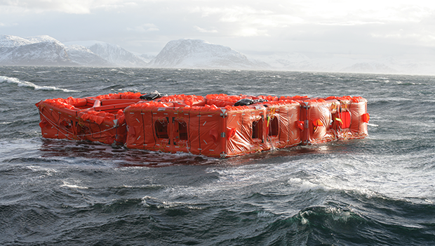 Survitec Marin Ark2 Marine Evacuation System In Rough Sea